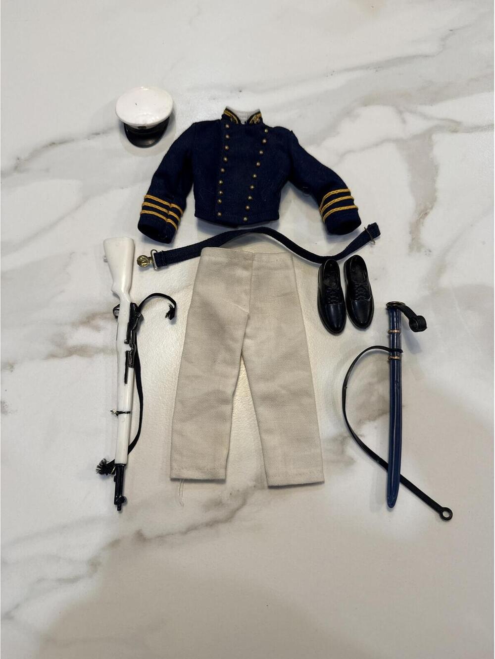 Rare Vtg Hasbro GI Joe Annapolis Academy Naval Cadet Unif & Accessories-no sword